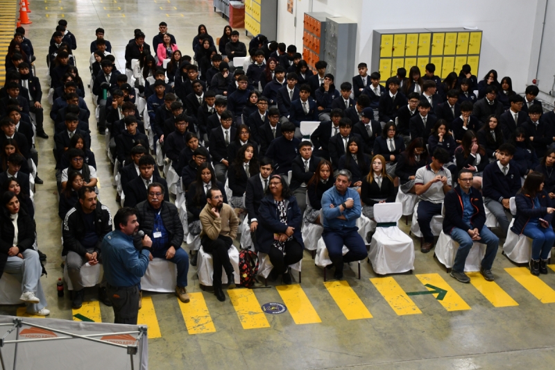 Minera Sierra Gorda SCM acerca la miner&iacute;a del futuro a estudiantes de Don Bosco Calama