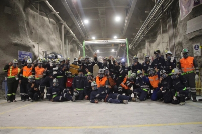 Alumnos de cuartos medios de Mecánica visitaron Chuquicamata Subterránea